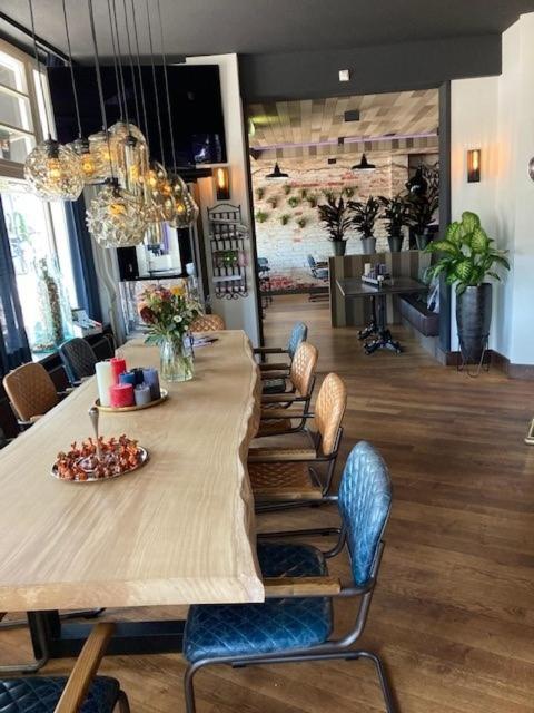 Hotel De Valk Valkenswaard Bagian luar foto