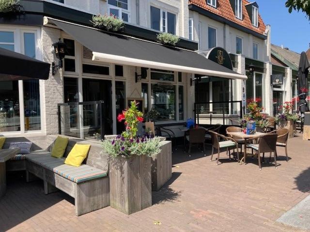 Hotel De Valk Valkenswaard Bagian luar foto