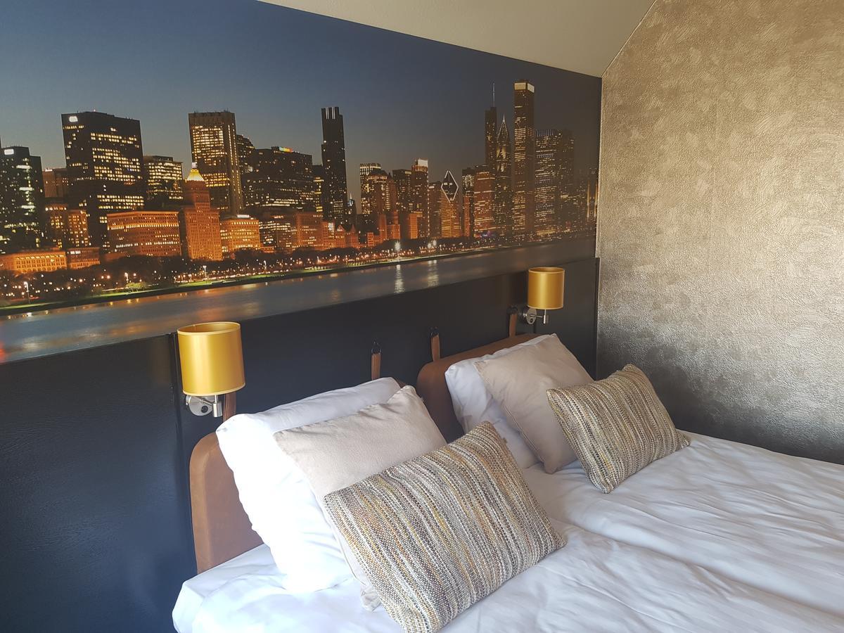 Hotel De Valk Valkenswaard Bagian luar foto