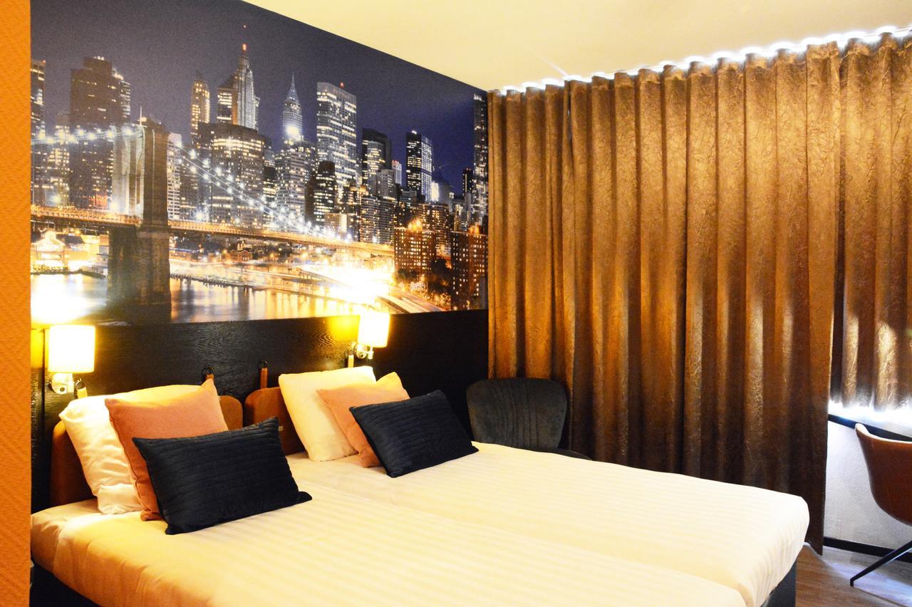 Hotel De Valk Valkenswaard Bagian luar foto