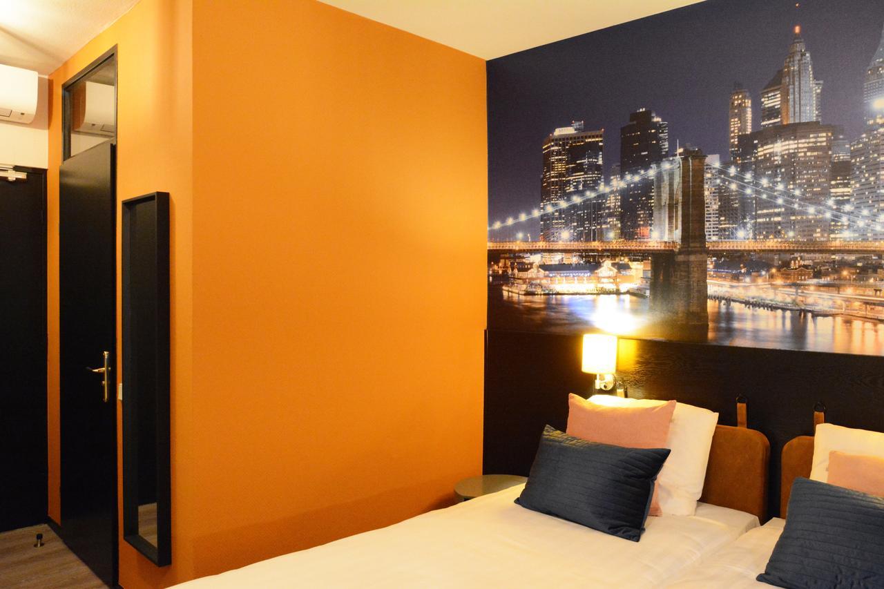 Hotel De Valk Valkenswaard Bagian luar foto